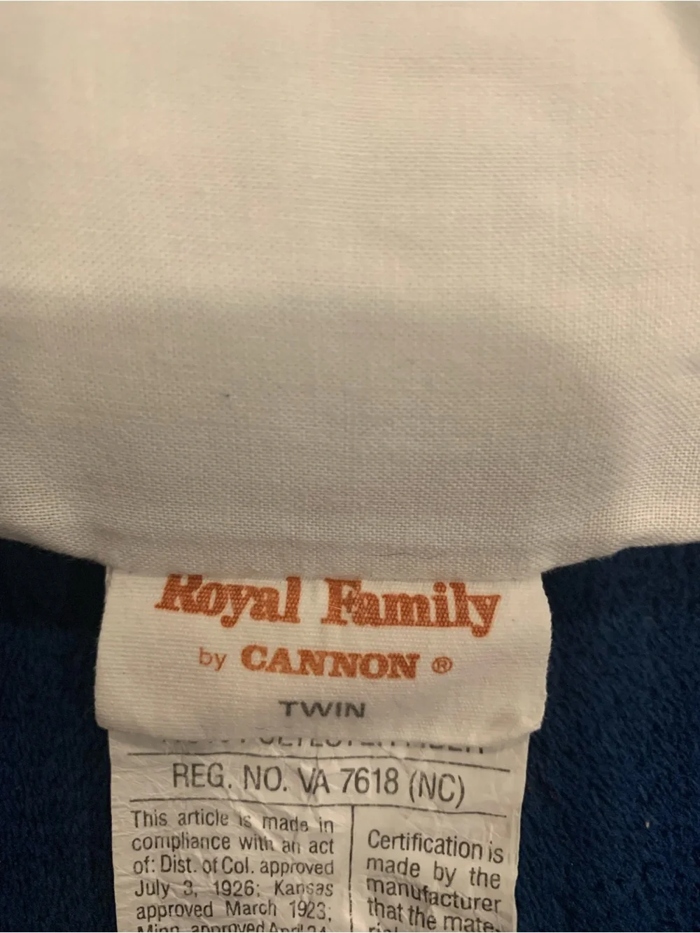 Vintage Beatrix Potter Size Twin Comforter and 4 pillowcases